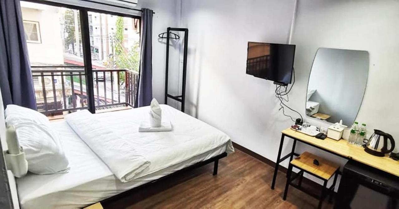 X Go Inn Chiang Mai University - Cmu Exteriör bild
